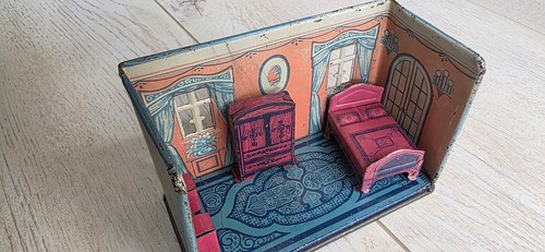 Miniatur puppenstube aus - aus, blech