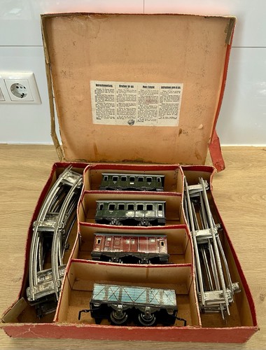 Vintage blechspielzeug - vintage,