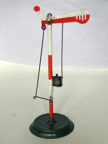 Uraltes flügelsignal spur - 0, /